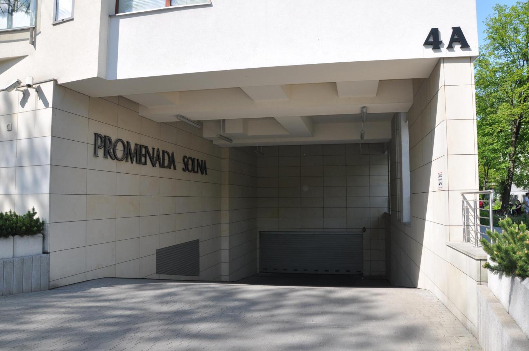 Apartament Centrum Solna Parking Free Kielce Exterior foto